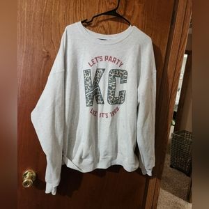 Kansas city chiefs sweatshirt